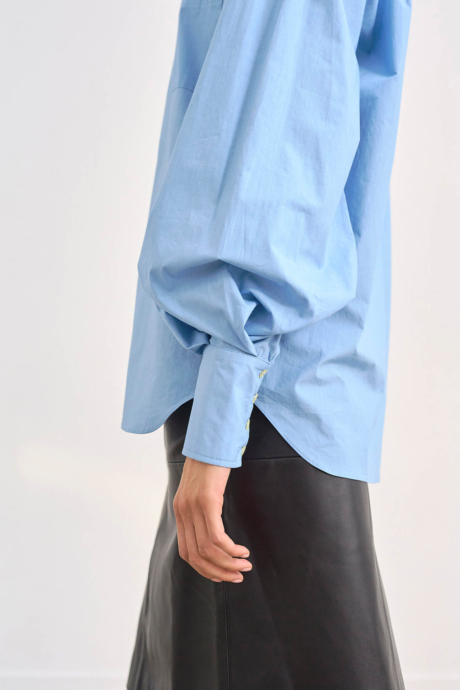 LOLA SHIRT