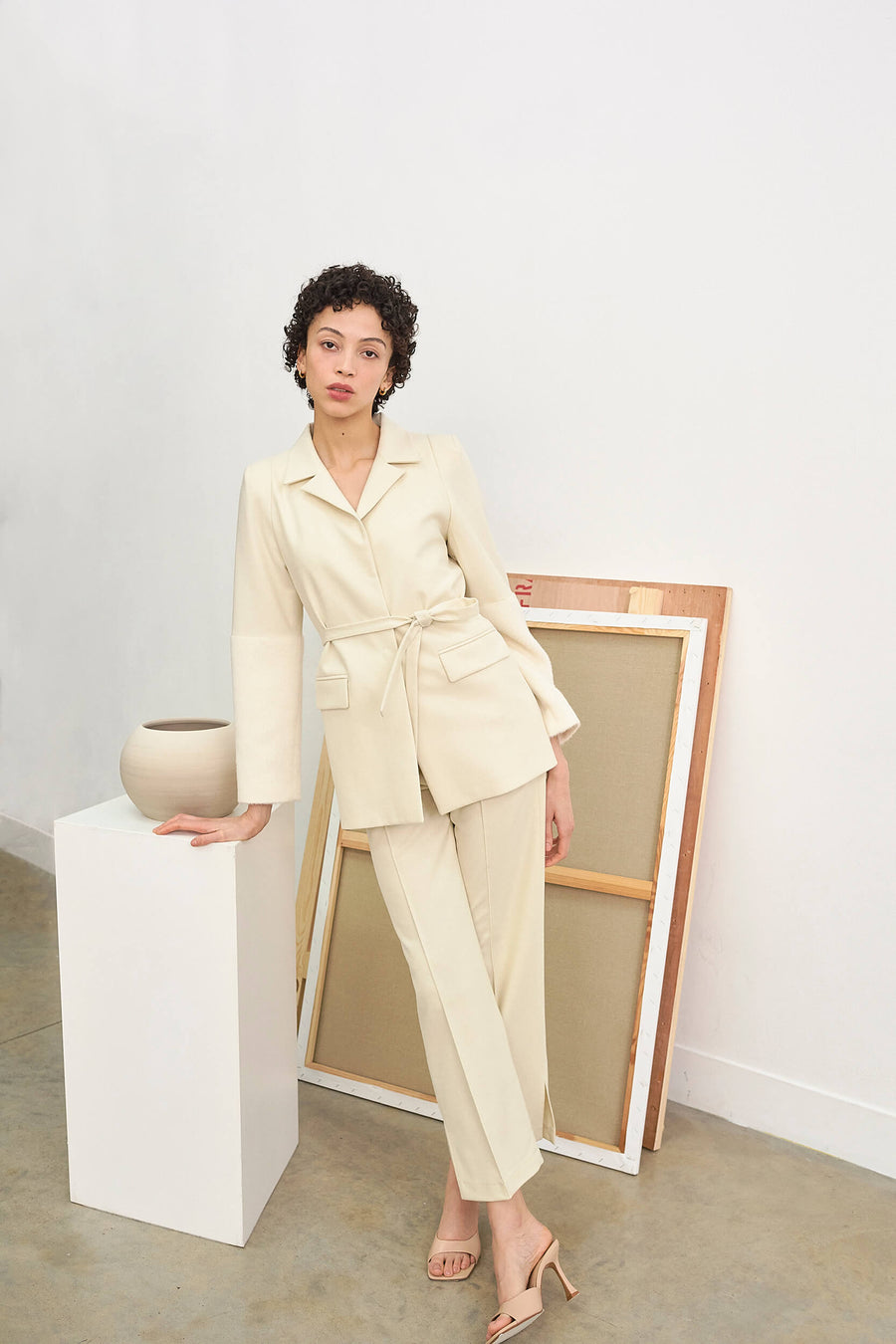 NAOMI JACKET OFF WHITE