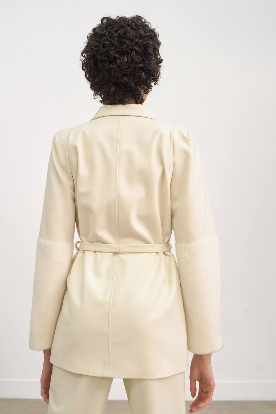 NAOMI JACKET OFF WHITE